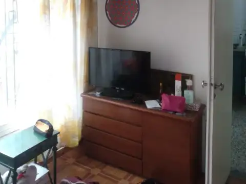 Depto Tipo Casa en Venta en Lanus Oeste, USD 79.000