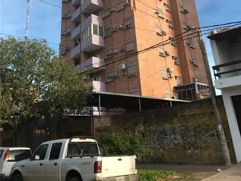 DEPARTAMENTO 3 DORMITORIOS - MACROCENTRO, RESISTENCIA
