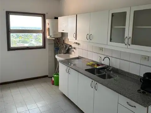 Departamento en Alquiler con 1 cocheras