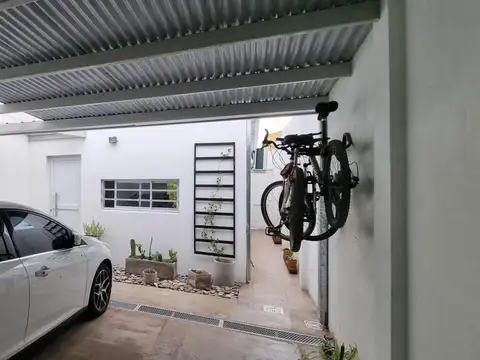 Casa en Venta en San Nicolas de los Arroyos, USD 140.000
