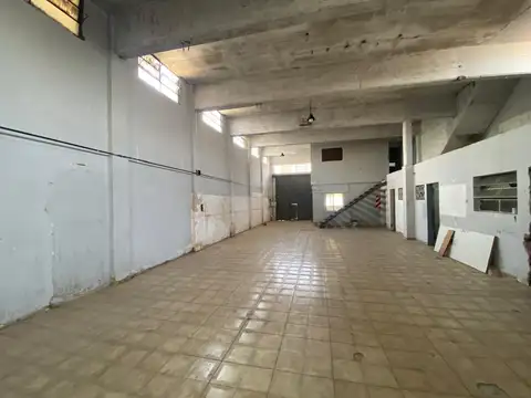 Galpón en Alquiler en Villa Ballester, Partido de General San Martín