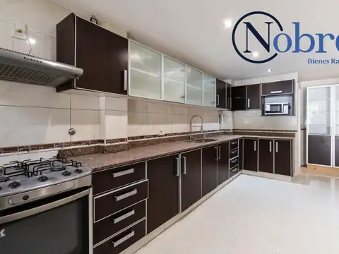 Venta casa 5 ambientes en Martinez, San Isidro.