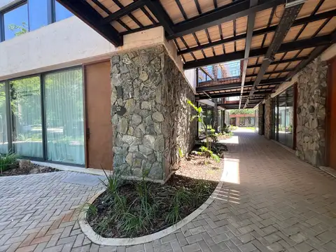 Oficina en Venta en Aldea Lago, USD 65.000