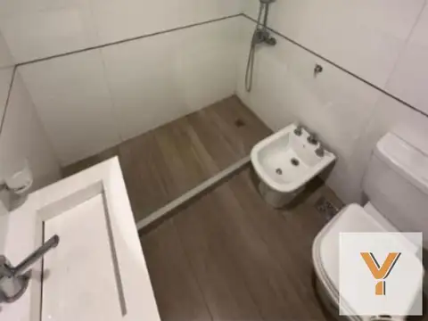 Departamento en Venta en Plaza Colon, USD 125.000