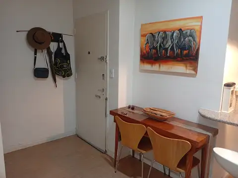 Depto Tipo Casa 2 ambientes con 1 baño
