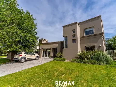 VENTA CASA BOSQUE ALTO