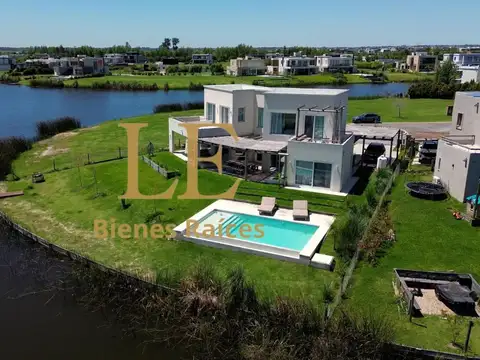 Casa en Venta de 4 dormitorios