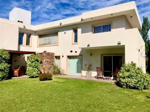 Titanes e/ de las Nereidas y de las Silfides