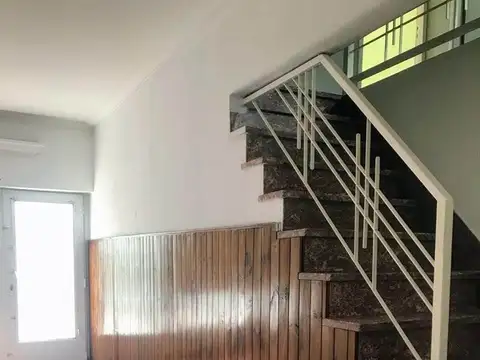 Depto Tipo Casa en Venta 30 años