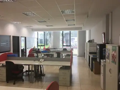 Galpon en Alquiler 500  mts Fondo