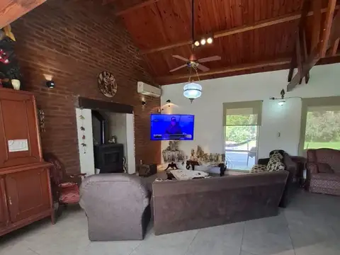 Casa en Venta en San José del Rincón, USD 165.000