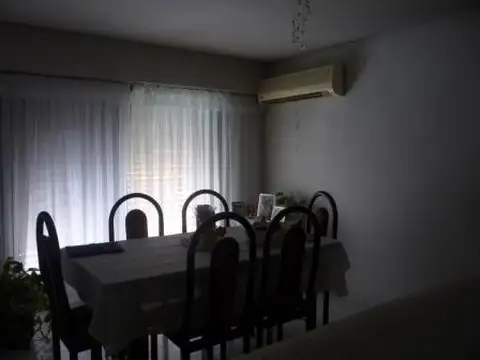 Departamento 7 ambientes con 3 baños
