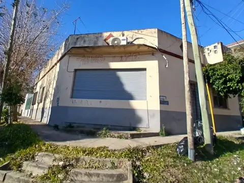 CASA EN VENTA. BERNAL