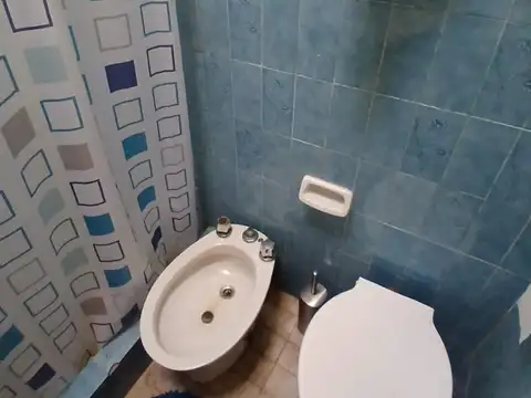 CASA EN VENTA. BERNAL