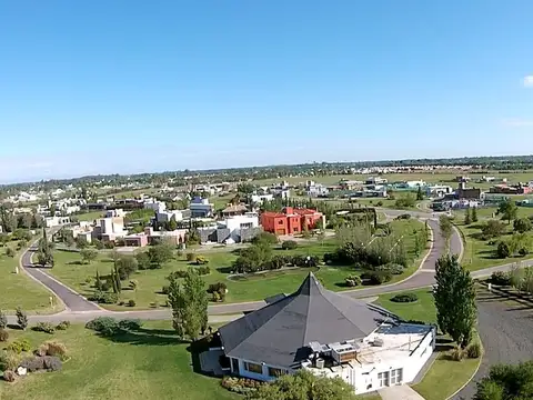 Calle Ruben Agüero 600