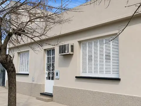 Casa en Alquiler en Villa Constitución, Constitución