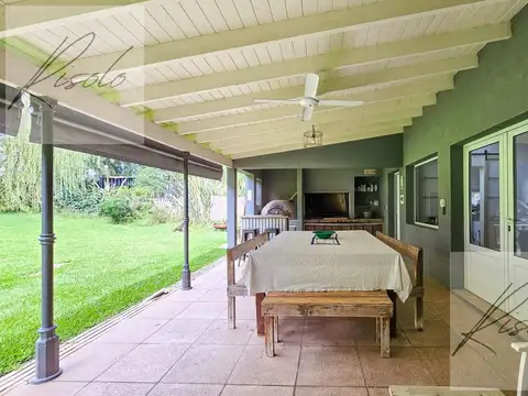 Casa 6 ambientes con 3 baños