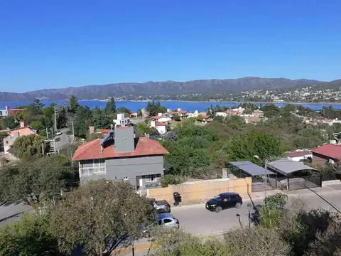 Casa en Venta en Villa Carlos Paz, USD 270.000