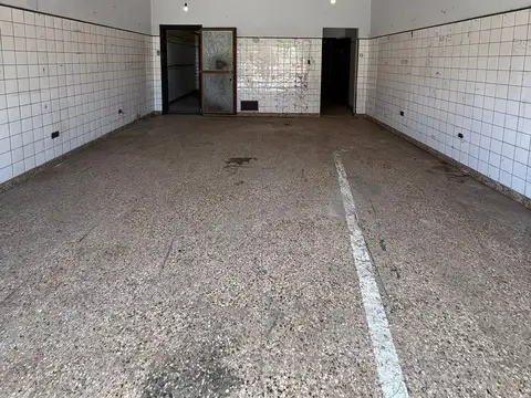 Local en Alquiler 45 años