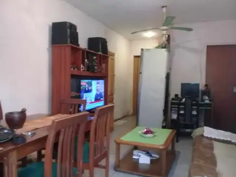 PH al frente 1 ambiente con cocina independiente