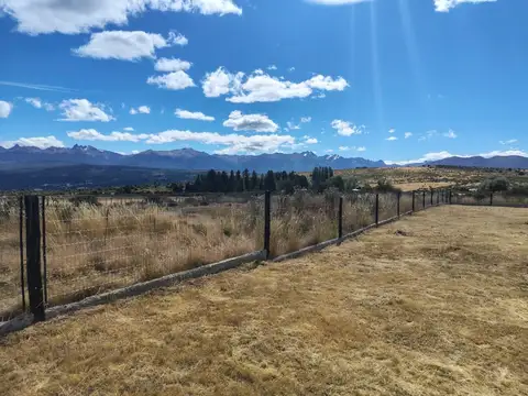Terreno sobre la Ruta Nacional 259