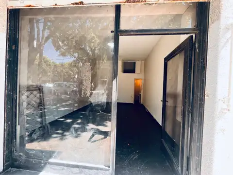 LOCAL CON BAULERA BAJAS EXPENSAS