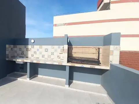 MONOAMBIENTE AL FRENTE A ESTENAR/BALCON Y TERRAZA