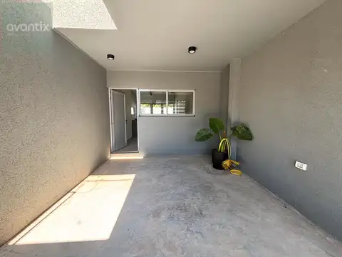 Dúplex de dos habitaciones y cochera a estrenar