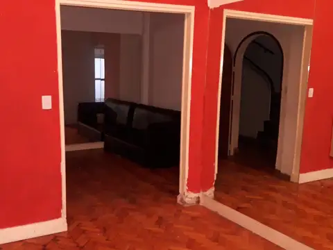 Sarmiento 4400, Piso PB