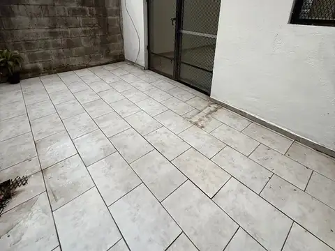 Pedrini de Broncel al 715 Pilar