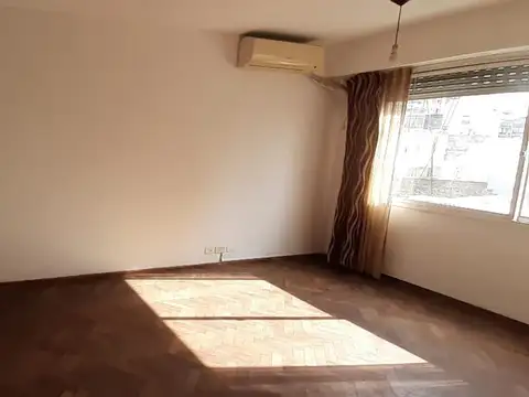Mitre 600