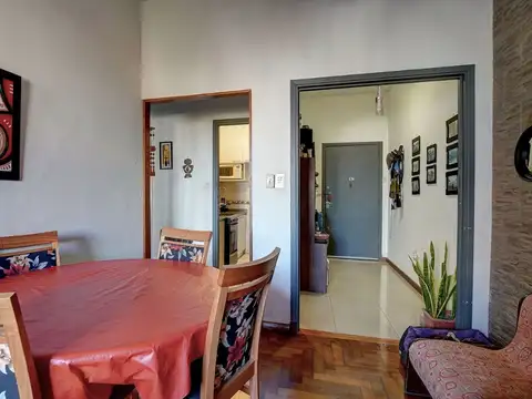 Depto Tipo Casa en Venta en Parque Chacabuco, USD 105.000