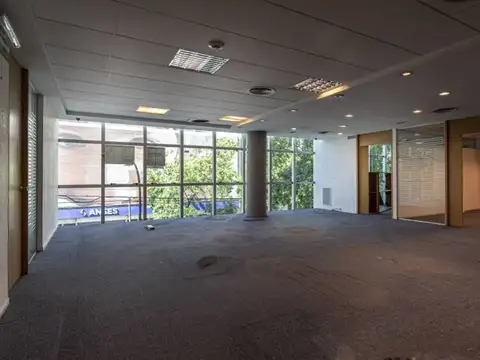 Oficina corporativa en alquiler- Piso 1