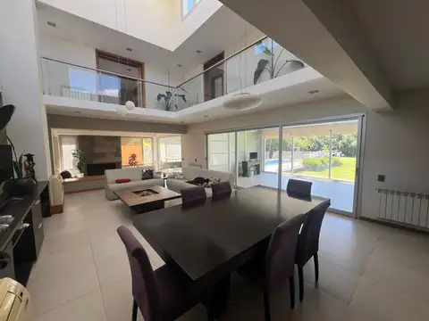 Casa en Venta en Fincas 1, USD 700.000