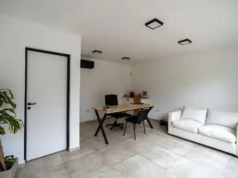 Oficina Comercial en Funes