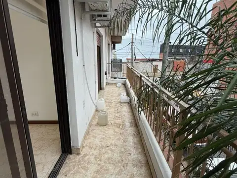 Depto Tipo Casa en Alquiler de 2 ambientes