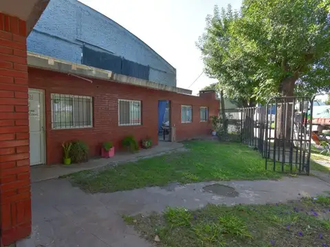 Galpon en Venta en Roldan, USD 450.000