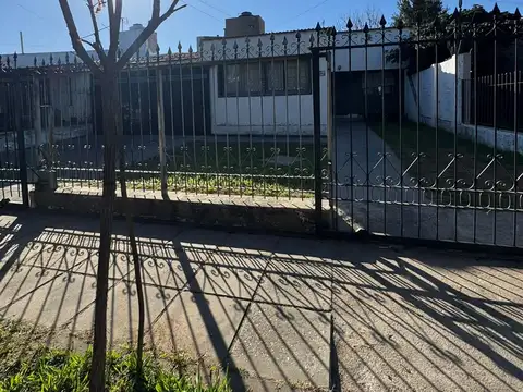 Venta casa en barrio el rosedal