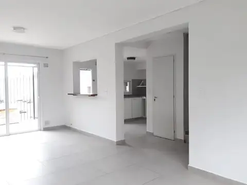 Casa en Alquiler de 3 dormitorios