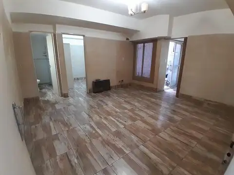 DEPARTAMENTO DE 2 AMBIENTES C/PATIO EN ALQUILER, ZONA BOEDO