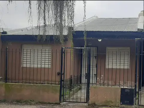 Venta Casa 3 amb. en Campana Zona Norte