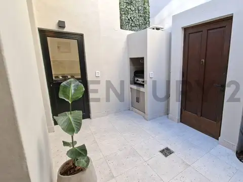 Luis Viale 2700, Piso 0