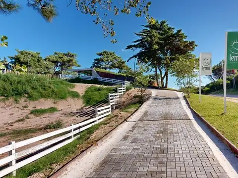 Terreno en Venta 48  mts Frente