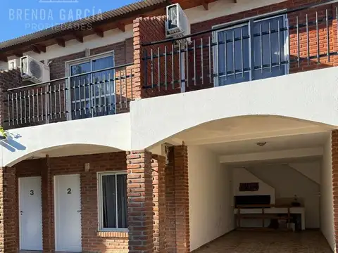Duplex En Barrio Uruguai En Venta