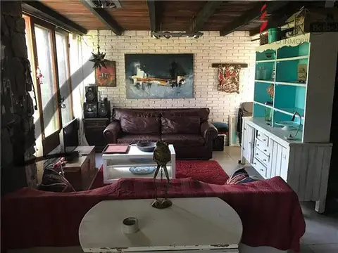 Casa en Alquiler en Pinares, USD 2.500
