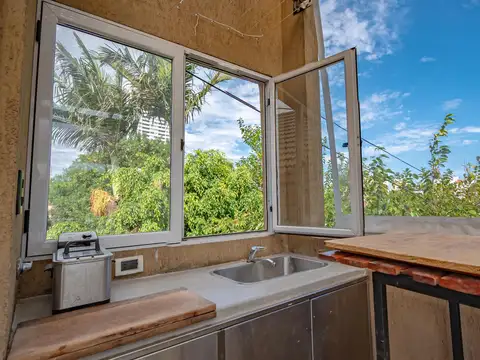 Depto Tipo Casa en Venta al Este