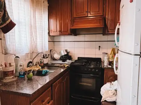 Casa 4 ambientes con 1 baño