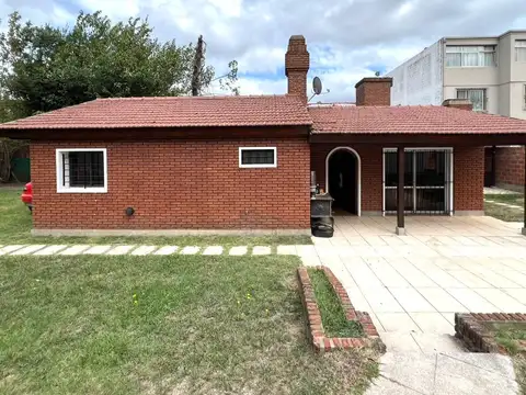 Venta casa 4 ambientes en Maschwitz