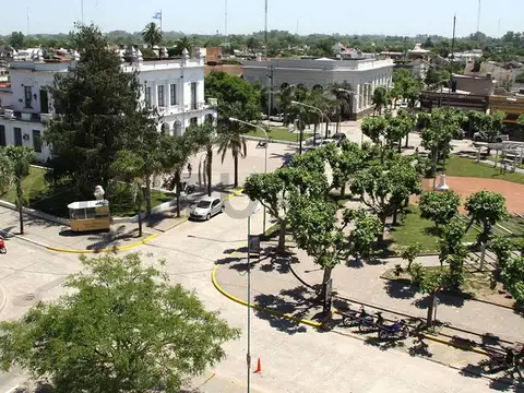 Av. Costanera , Piso 0