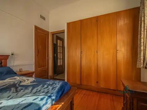 Departamento 12 ambientes con 3 baños